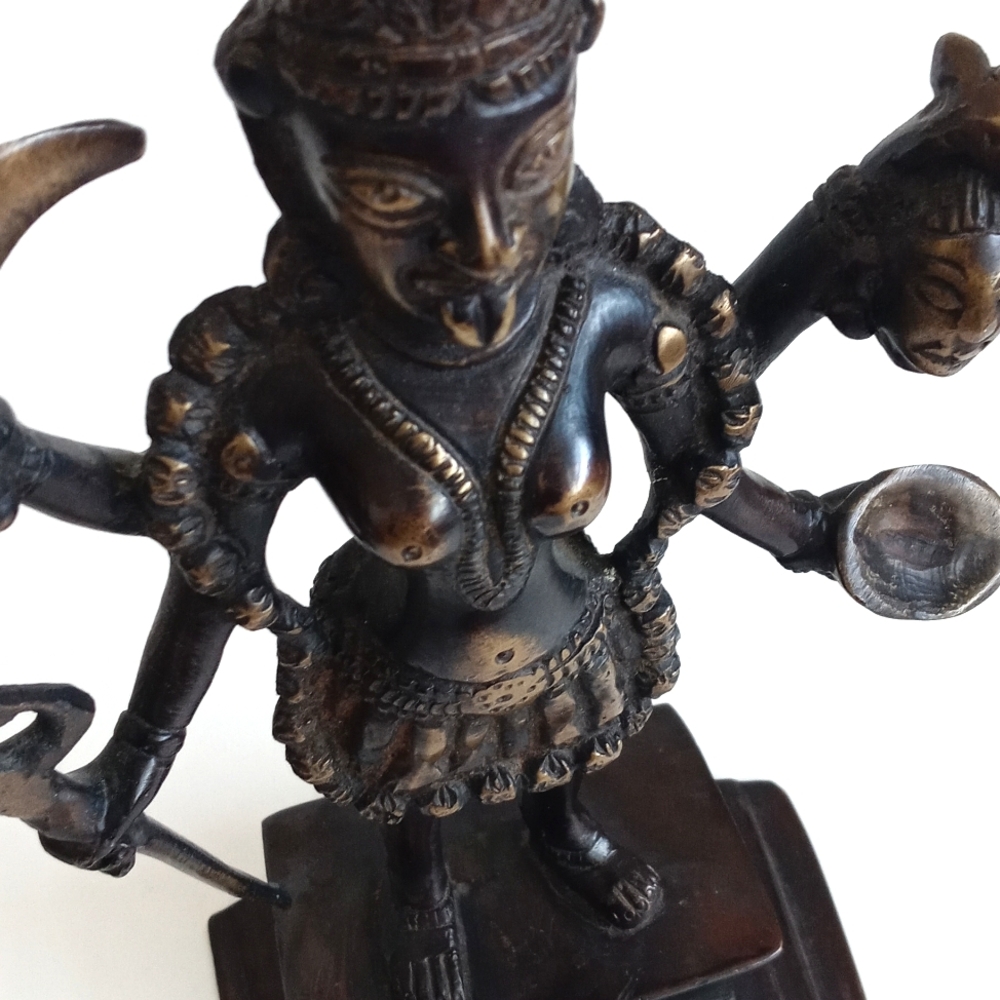 Very Rare & Unique Antique Bronze-Toned Multi-Armed Statue Figurine 8 1/2” Tall - Picture 2 of 12